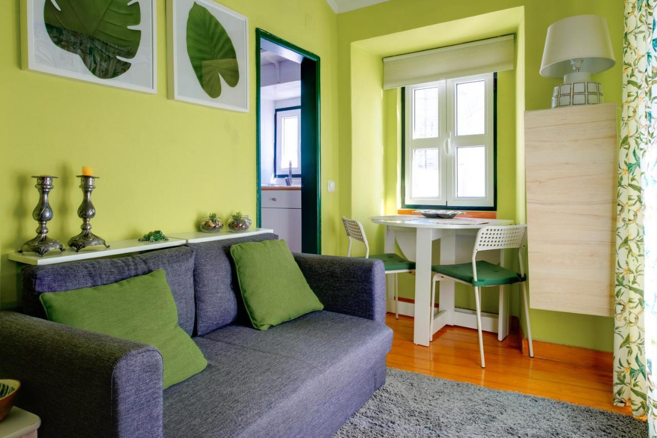Cozy House By Famous Flea Market With Terrace * Lissabon